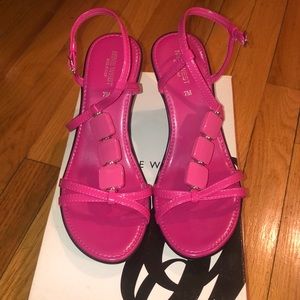 Nine West fuchsia size 7